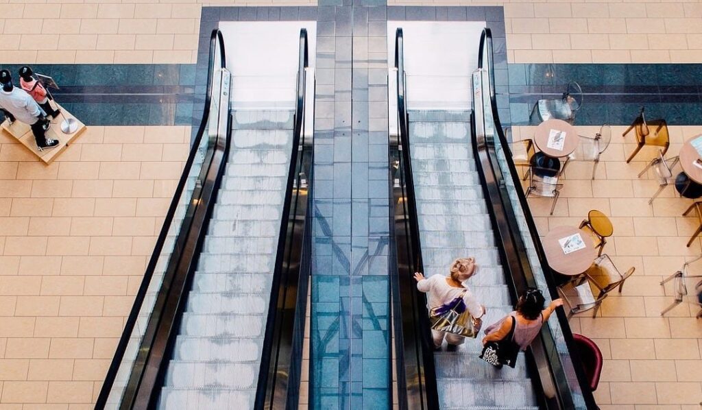 How To Improve Retail Store Performance: 7 Tried And True Tactics
